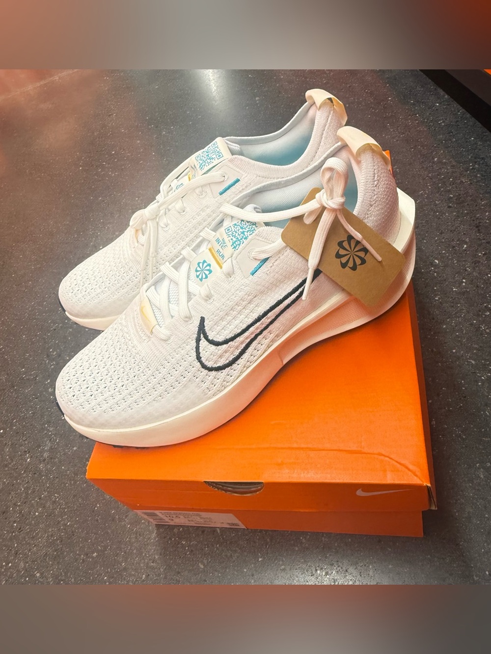 Nike Interact Run Road Running Shoes Women 11.5 Men’s 10